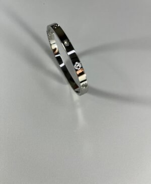 2025/10/IMG-20251009-WA0006.jpg Pulsera de Love de acero inoxidable