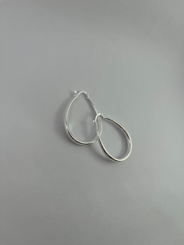 Aros lágrimas de plata de ley